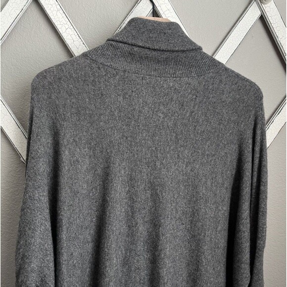 Garnet Hill Women's M Oversized Turtleneck Sweater Tunic Wool/Cashmere Gray - Picture 8 of 9